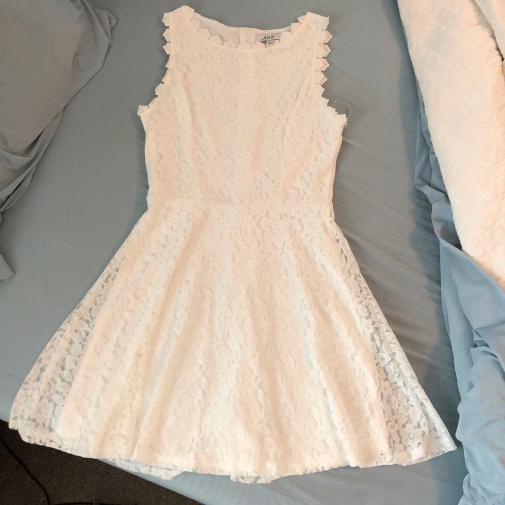 Lace dress